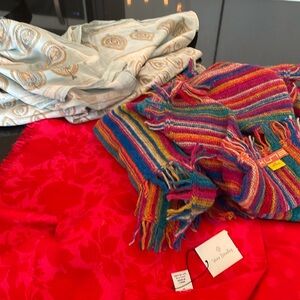Bundle of 3 scarves